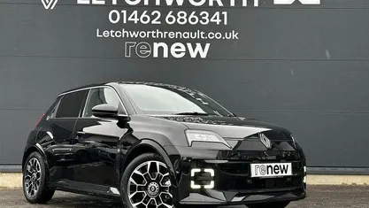 Used Renault 5 E-Tech Komfort 110 kW (150 HP) 2025 Hatchback