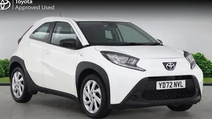 Used Toyota Aygo X PURE 72 HP (52 kW) 2025 SUV