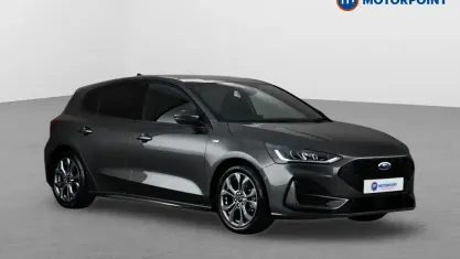 Used Ford Focus ST-Line 155 HP (114 kW) 2024 Grey Hatchback