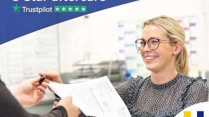 Used Nissan Pulsar Tekna 116 HP (85 kW) 2017 Black Hatchback