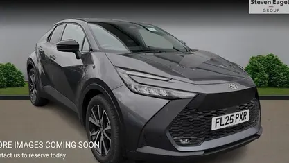 Used Toyota C-HR Design 140 HP (102 kW) 2026 SUV