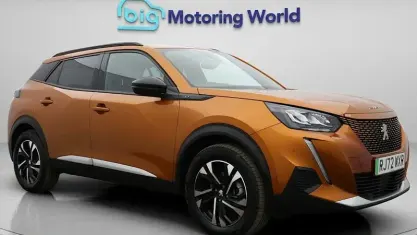 Used Peugeot e-2008 Allure+ 100 kW (136 HP) 2023 Orange SUV