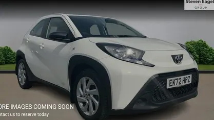 Used Toyota Aygo X PURE 72 HP (52 kW) 2025 SUV