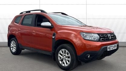 Begagnad Dacia Duster Comfort 91 HK (66 kW) 2022 Orange SUV