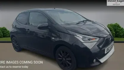 Used Toyota Aygo x-press 69 HP (50 kW) 2019 Hatchback
