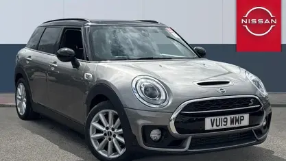 Usado Mini Cooper Clubman Sport 192 CV (141 kW) 2019 Plateado Familiar