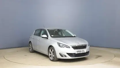 Used Peugeot 308 Allure 131 HP (96 kW) 2017 Silver Hatchback