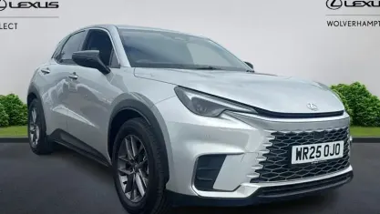 Used Lexus LBX 136 HP (100 kW) 2025 Silver SUV