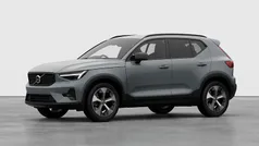 Vapour grey New 2025 Volvo XC40 Plus SUV | £42,240 (Fair price)