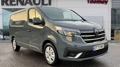 Used 2025 Renault Trafic MPV | £25,995 (Fair price)