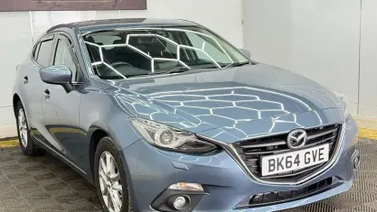 Second-hand Mazda 3 120 CP (88 kW) 2016 Hatchback