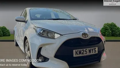 Used Toyota Yaris Hybrid 116 HP (85 kW) 2026 Hatchback