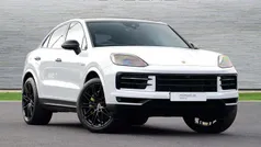 Carrara white metallic Used 2024 Porsche Cayenne SUV | £84,999 (Fair price)