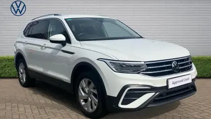 Begagnad VW Tiguan Allspace Life 150 HK (110 kW) 2024 SUV