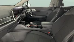 White Used 2022 Kia Sportage 4 SUV | £25,835 (Fair price)
