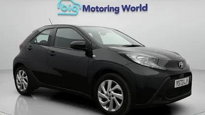 Used Toyota Aygo X PURE 72 HP (52 kW) 2024 SUV