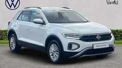 Used 2025 VW T-Roc Life SUV | £21,364 (Fair price)