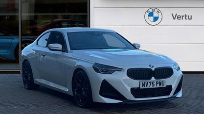 Begagnad BMW 220 M Sport 184 HK (135 kW) 2025 Vit Sportkupé