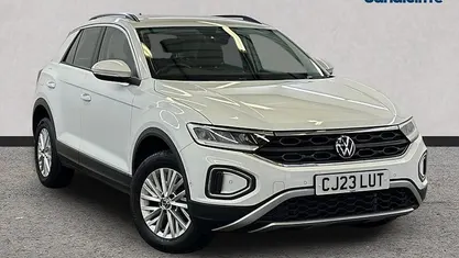 Used 2023 VW T-Roc Life SUV | £18,774 (Fair price)