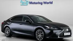 Used 2021 Lexus ES300H Sedan | £26,000 (Fair price)