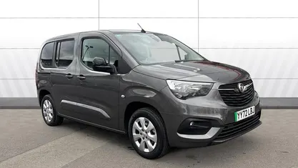 Used Vauxhall Combo 100 kW (136 HP) 2022 MPV