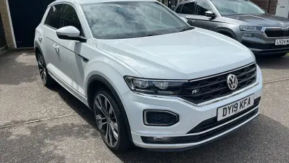 Usado VW T-Roc R-line 116 HP (85 kW) 2019 Branco SUV