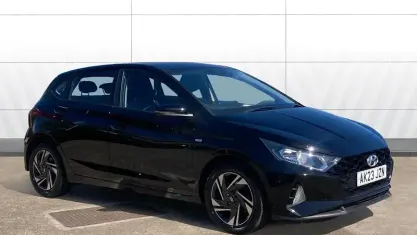 Used Hyundai i20 SE 101 HP (74 kW) 2023 Black Hatchback