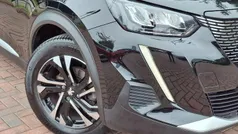 Black Used 2022 Peugeot 2008 Allure Premium SUV | £16,277 (Fair price)