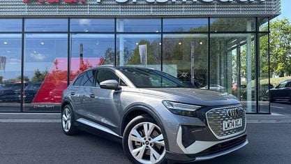 Używany Audi Q4 e-tron S-Line 210 kW (286 KM) 2026 SUV