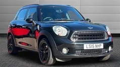 Black Used 2015 Mini Cooper Countryman SUV | £8,790 (Fair price)