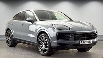 Usado Porsche Cayenne 354 HP (260 kW) 2024 Cinzento SUV
