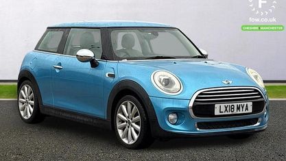 Usado Mini Cooper Chili 136 HP (100 kW) 2017 Azul Citadino