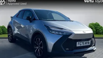 Used Toyota C-HR Design 223 HP (164 kW) 2025 Silver metallic (metallic paint) SUV