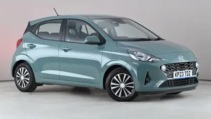 Begagnad Hyundai i10 SE 67 HK (49 kW) 2022 Grön Halvkombi