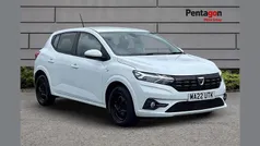 White Used 2022 Dacia Sandero Comfort Hatchback | £9,995 (Fair price)