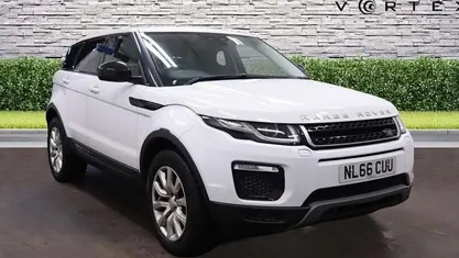 Used 2018 Land Rover Range Rover evoque SE Hatchback | £11,250 (Good price)