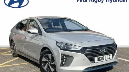 Used Hyundai Ioniq Premium SE 141 HP (103 kW) 2019 Grey Hatchback