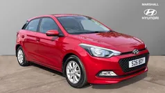 Red Used 2016 Hyundai i20 SE Hatchback | £6,340 (Fair price)
