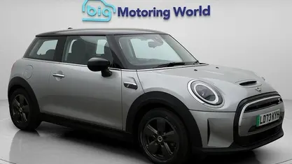 Used 2023 Mini Cooper Level 1 Hatchback | £14,200 (Fair price)