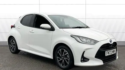 Used Toyota Yaris Hybrid Design 116 HP (85 kW) 2026 Hatchback