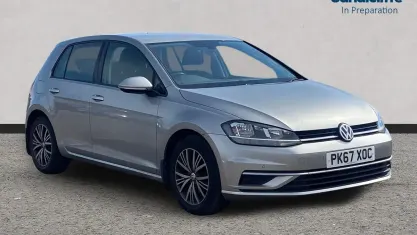 Used VW Golf VII SE 110 HP (80 kW) 2017 Silver Hatchback
