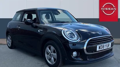 Used Mini Cooper Hatch 136 HP (100 kW) 2018 Black Hatchback