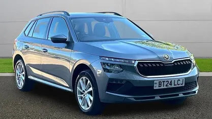 Begagnad Skoda Kamiq SE 150 HK (110 kW) 2024 Grå SUV