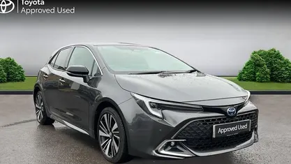 Used Toyota Corolla Design 140 HP (102 kW) 2025 Hatchback