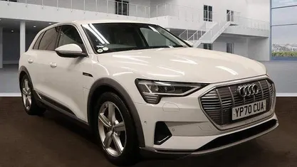 Used 2022 Audi e-tron Design SUV | £15,950 (Fair price)
