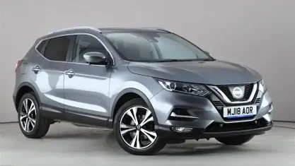 Używany Nissan Qashqai N-Connecta 116 KM (85 kW) 2018 Szary SUV