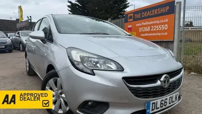 Used Vauxhall Corsa Design Edition 90 HP (66 kW) 2016 Silver Hatchback