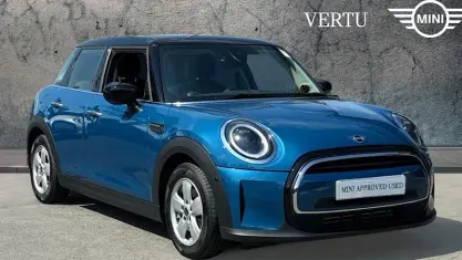 Used Mini Cooper Classic 136 HP (100 kW) 2022 Blue Hatchback