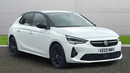 Used Vauxhall Corsa SRi 101 HP (74 kW) 2020 White Hatchback