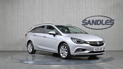 Używany Vauxhall Astra S 110 KM (80 kW) 2019 Srebrny Kombi